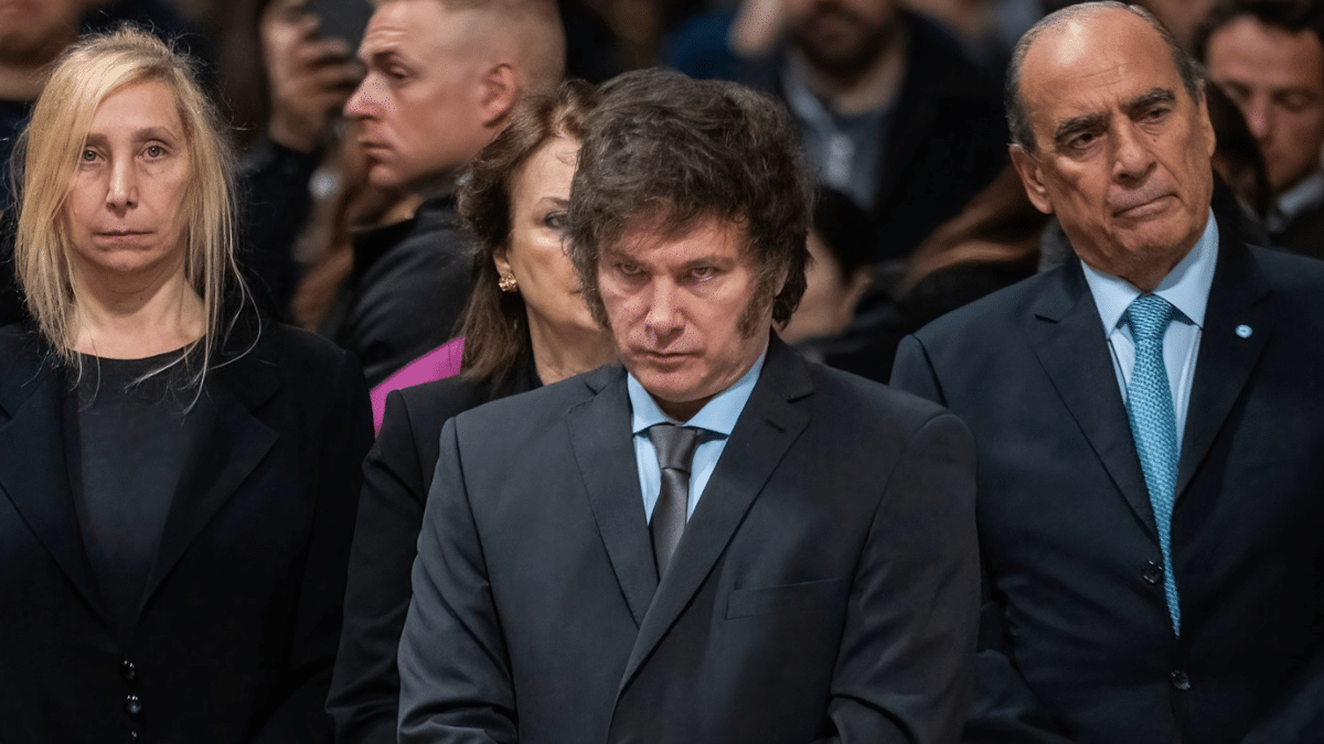 Milei qualifie Petro de "meurtrier terroriste" et la Colombie expulse ses diplomates