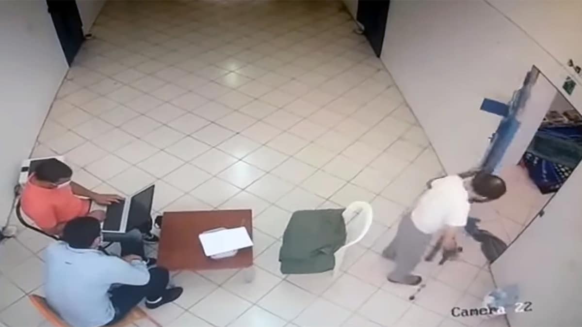 Un des journalistes marocains emprisonnés met fin à sa grève de la faim