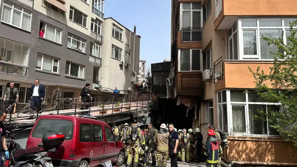 Au moins 29 morts dans l'incendie d'une méga-discothèque en construction à Istanbul