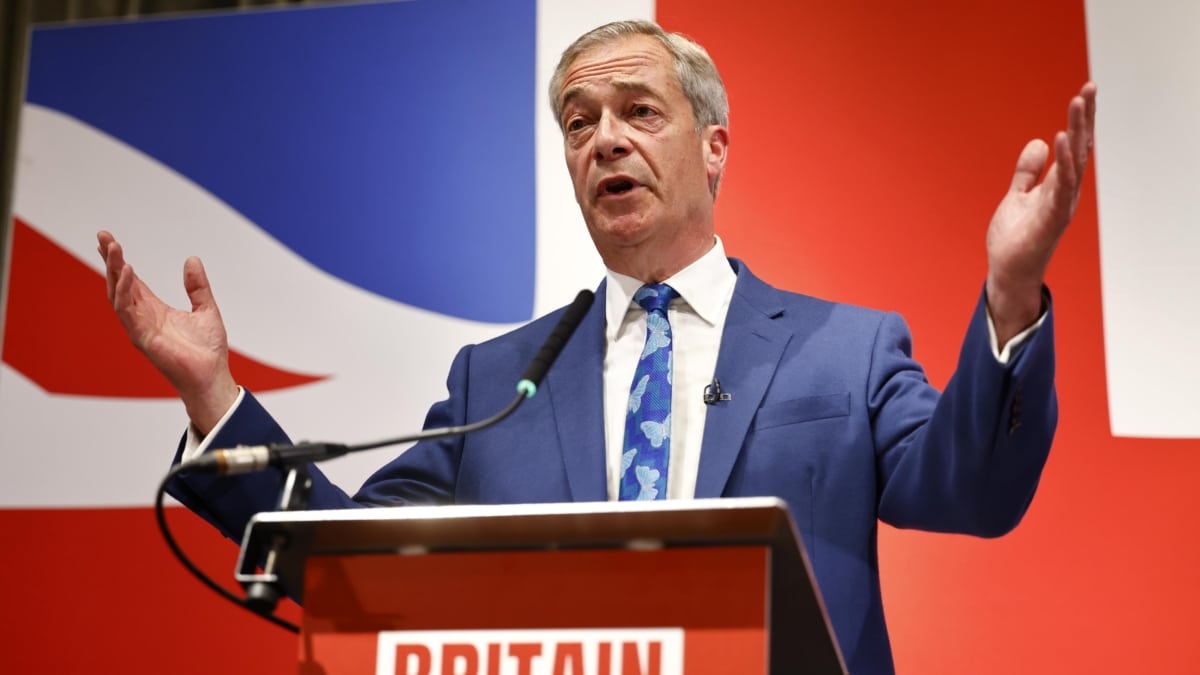 Nigel Farage, l'architecte du Brexit, rivalisera avec les conservateurs de Sunak
