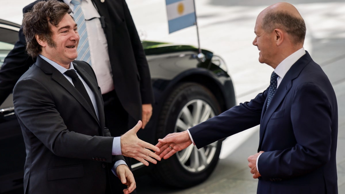 Le chancelier allemand Olaf Scholz, premier dirigeant socialiste à recevoir Milei