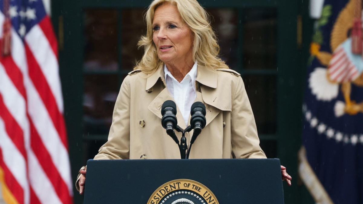 Jill Biden se lance dans la course présidentielle de son mari