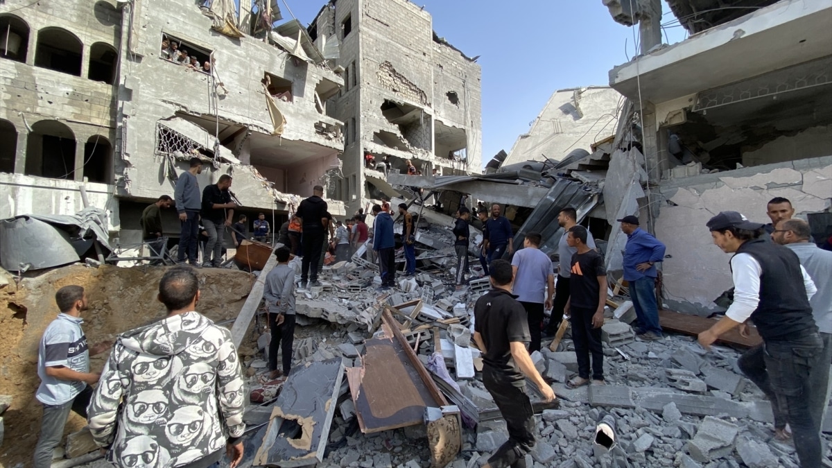 Au moins 77 morts à Gaza après un nouveau bombardement israélien