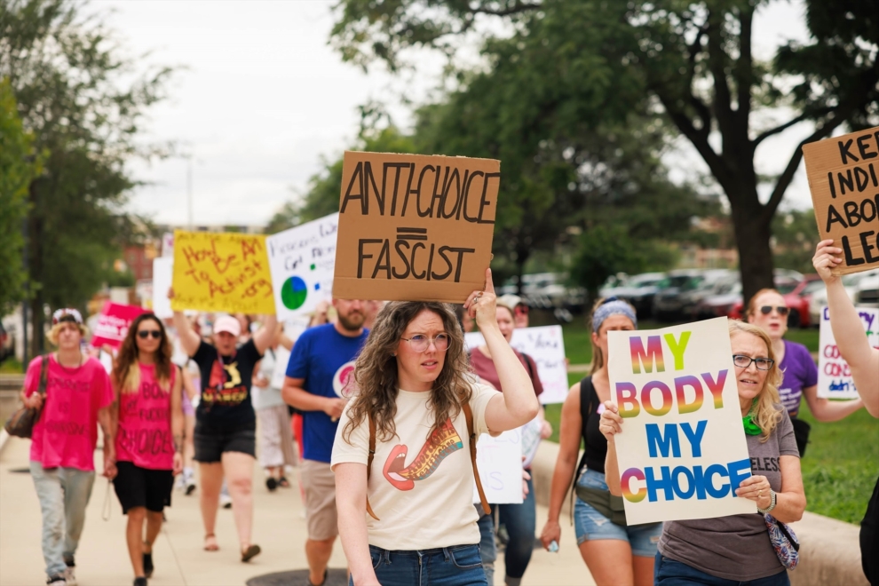 Manifestation contre la nouvelle loi sur l'avortement à Indianapolis, Indiana.