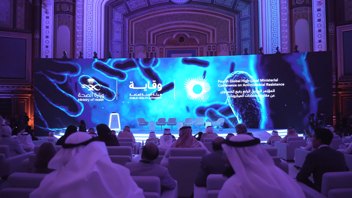 La résistance aux antimicrobiens représente une menace sérieuse pour la santé publique mondiale