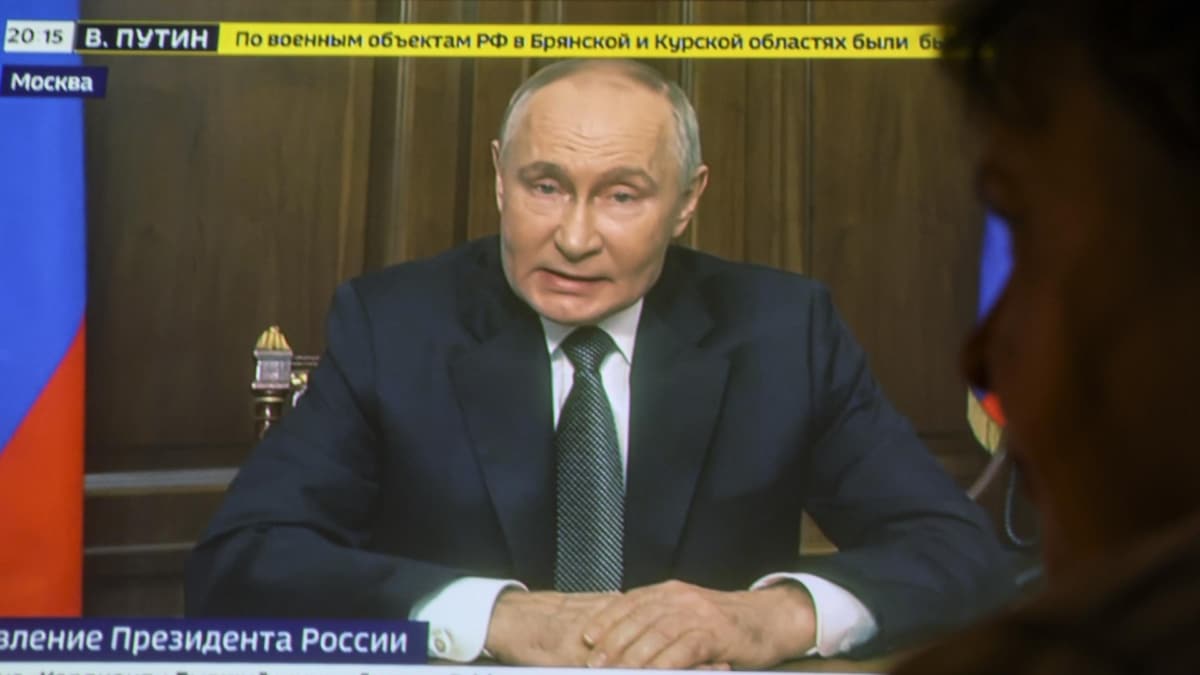 Poutine attise la guerre des missiles