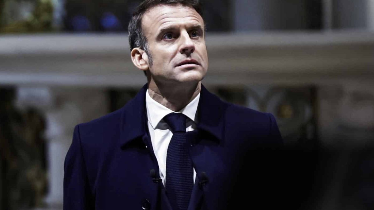 Macron, le déclin du Roi Soleil