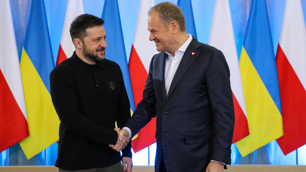 Le plan de Trump pour la paix en Ukraine par la force de Zelensky et Tusk