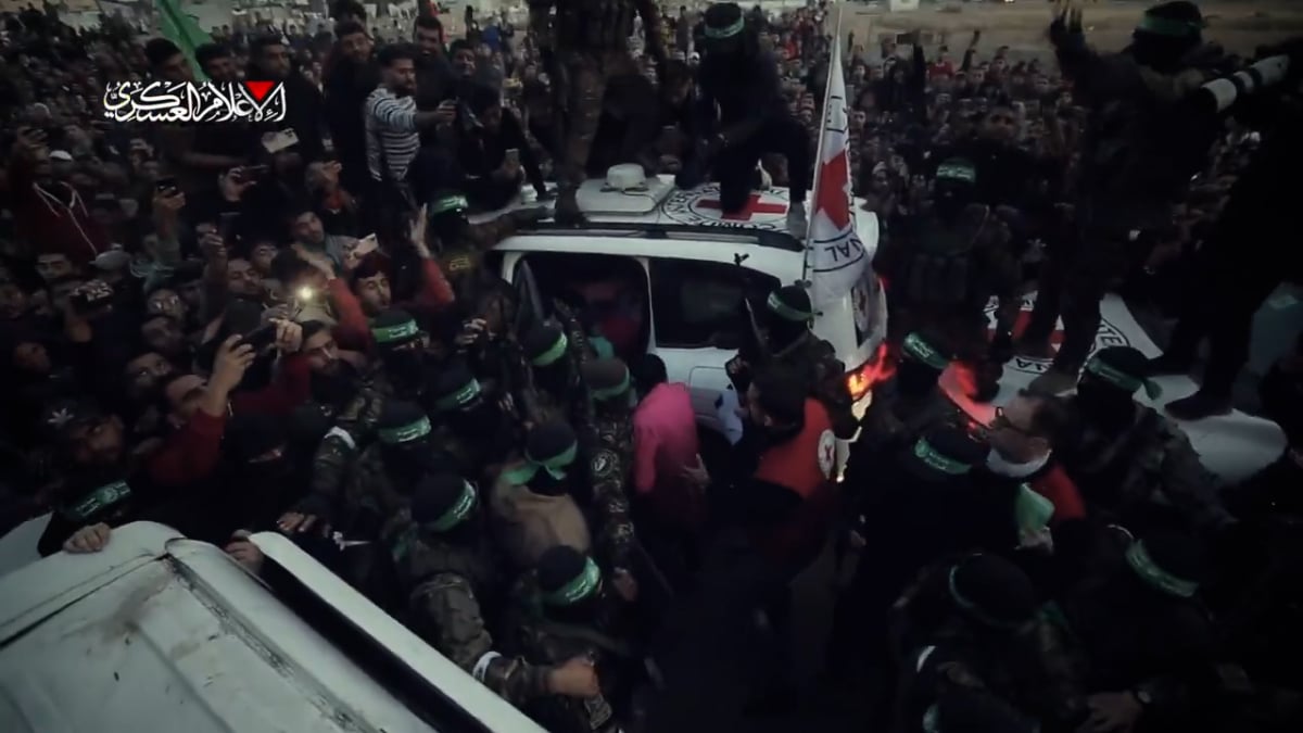 Le Hamas libérera quatre femmes soldats israéliens samedi