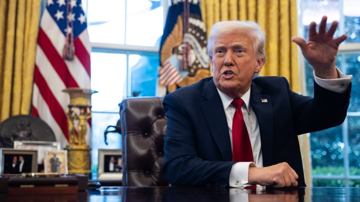 Trump annonce des tarifs de 25% pour les voitures fabriquées en dehors des États-Unis