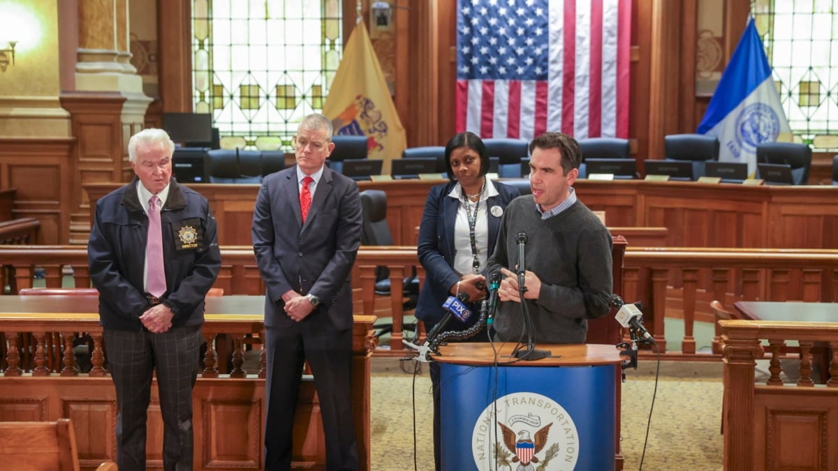 Le maire du New Jersey demande à restreindre le tourisme par hélicoptère après l'accident dans lequel une famille espagnole est décédée