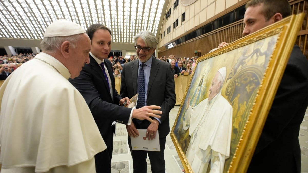 Le peintre espagnol qui a dépeint le pape François pour son anniversaire