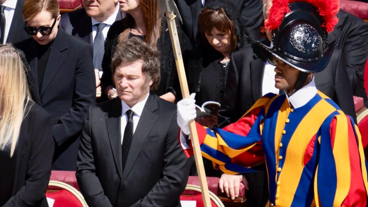 Milei révèle qu'il s'est excusé auprès du pape François pour ses critiques