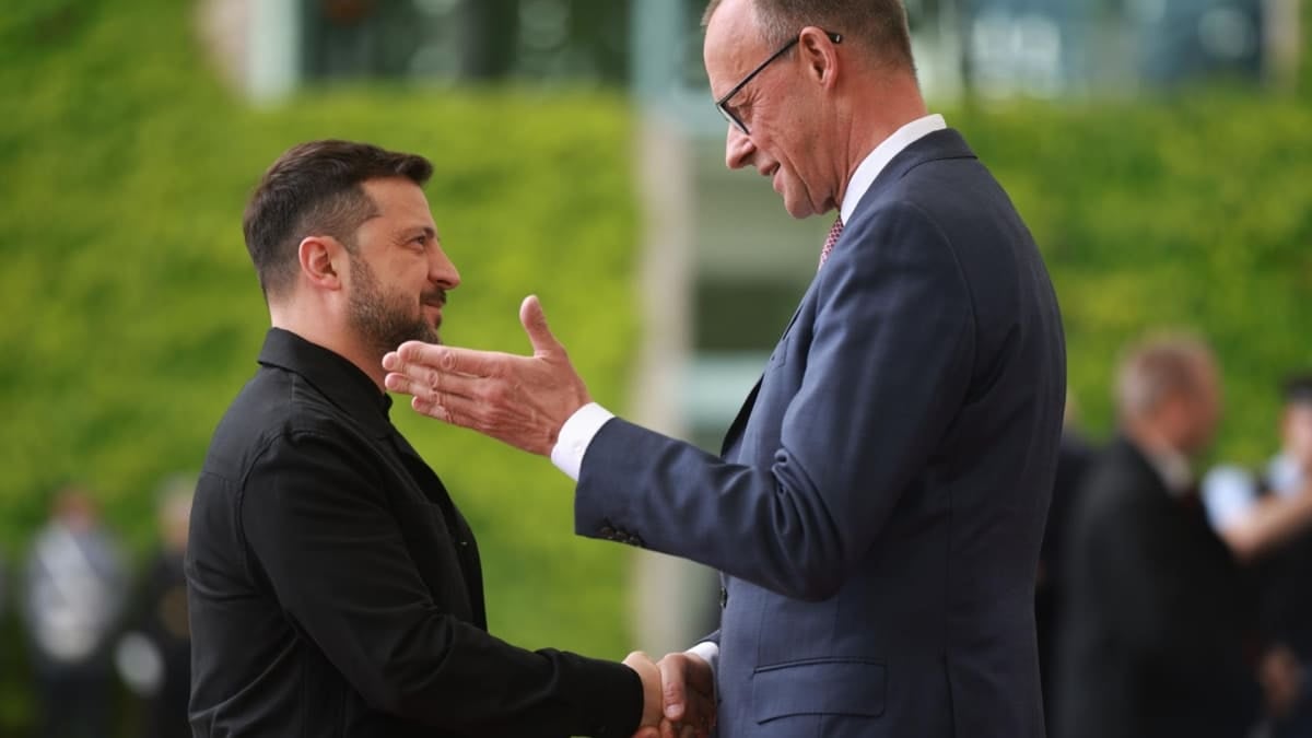 Construisons les armes à longue radeau Ukraine