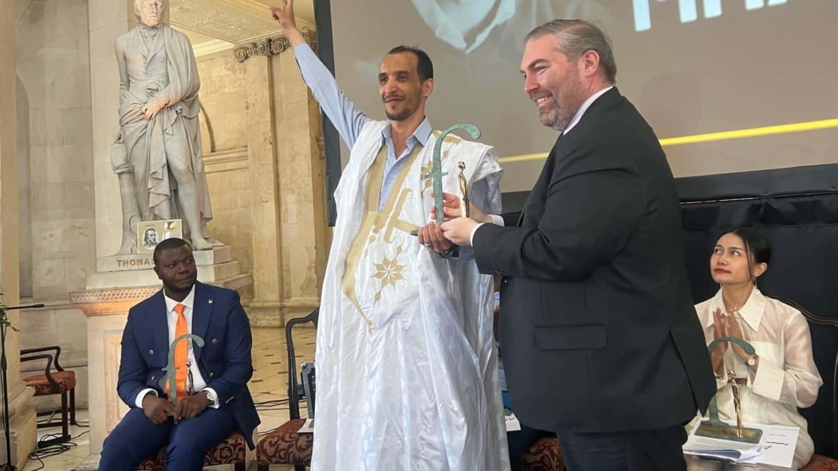 Mohamed Hali, l'avocat de Saharawi que le Maroc empêche l'exercice, Front Line Defenders 2025