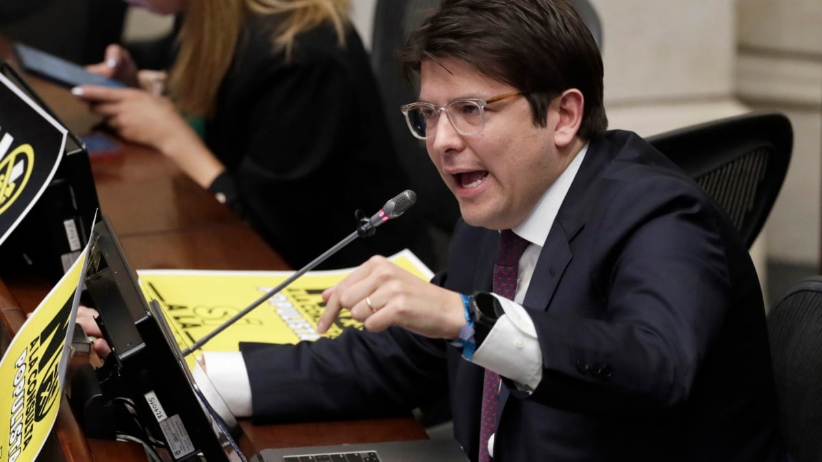 Le sénateur colombien Miguel Uribe est soumis à une intervention chirurgicale d'urgence en raison de saignements cérébraux