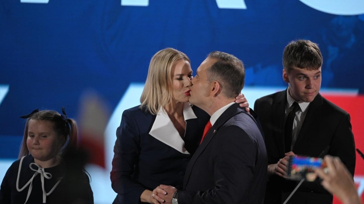 La victoire du populiste Karol Nawrocki dans les présidentiels polonais donne dans la ligne de flottaison au Premier ministre Donald Tusk