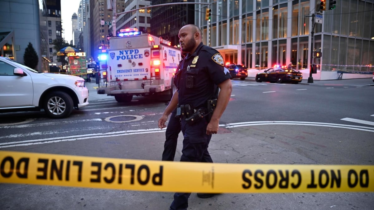 L'auteur de la fusillade qui a fait cinq morts à New York voulait attaquer le siège de la NFL