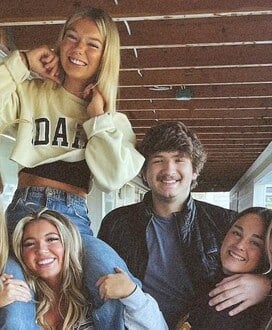 Les quatre tués dans le crime de l'Idaho: Kaylee Goncalves, Madison Mogen, Xana Kernodle et Ethan Chapin.