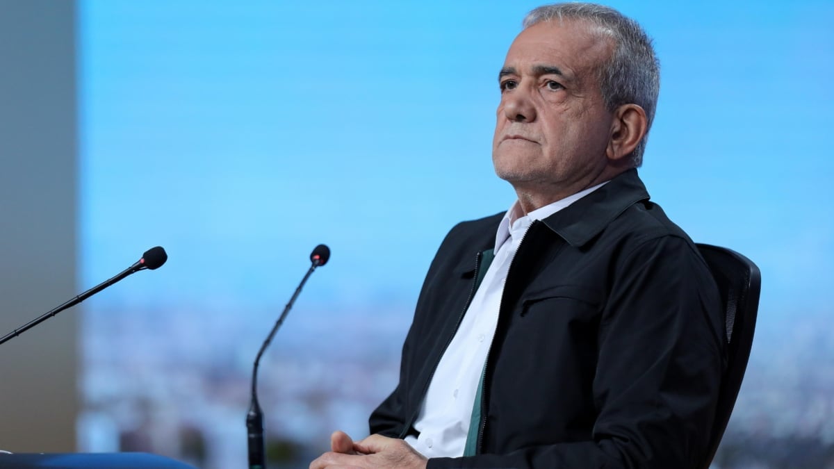 Le président iranien dit qu'il est prêt à une nouvelle guerre avec Israël et avertit qu'il n'arrêtera pas son programme nucléaire