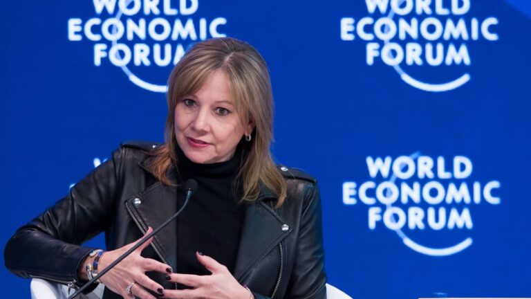 Les entreprises qui applaudissent les tarifs de Trump et se déplorent maintenant