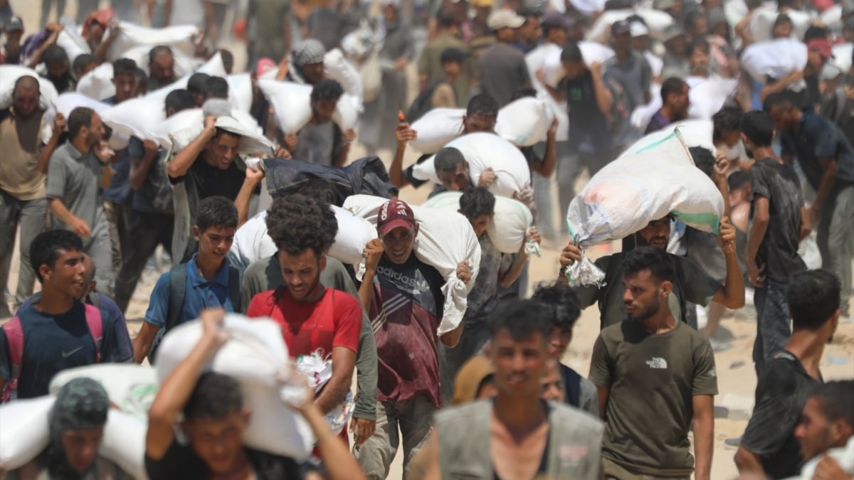 Seulement 73 aident les camions à Gaza