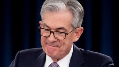 Trump menace de dire au revoir au président de la Fed et les économistes préviennent: "La réaction du marché sera brutale"