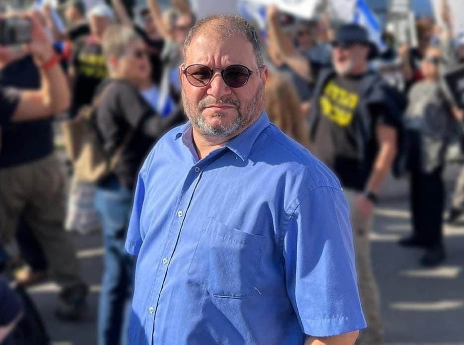 Le député israélien qui a dénoncé le génocide à Gaza et a été expulsé du Parlement