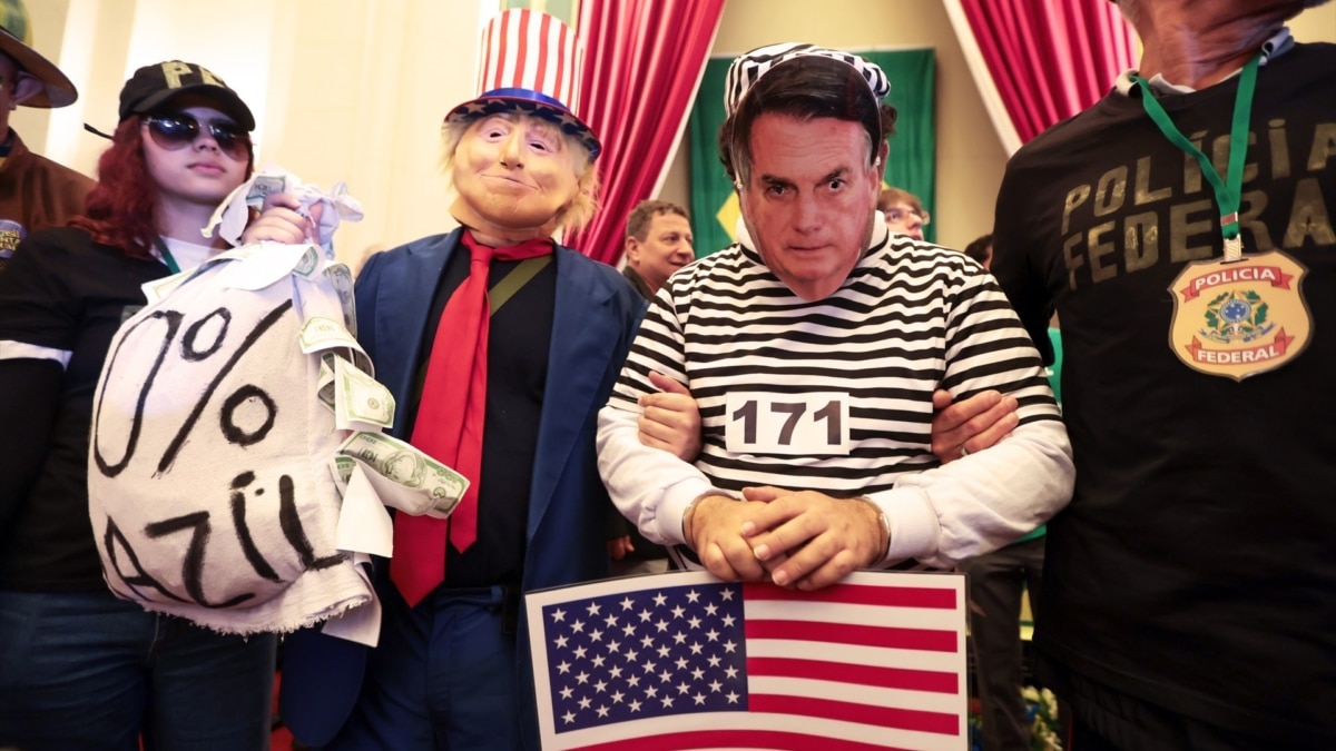 Prison à domicile pour Bolsonaro, étant donné le risque d'échappement de l'ancien président brésilien