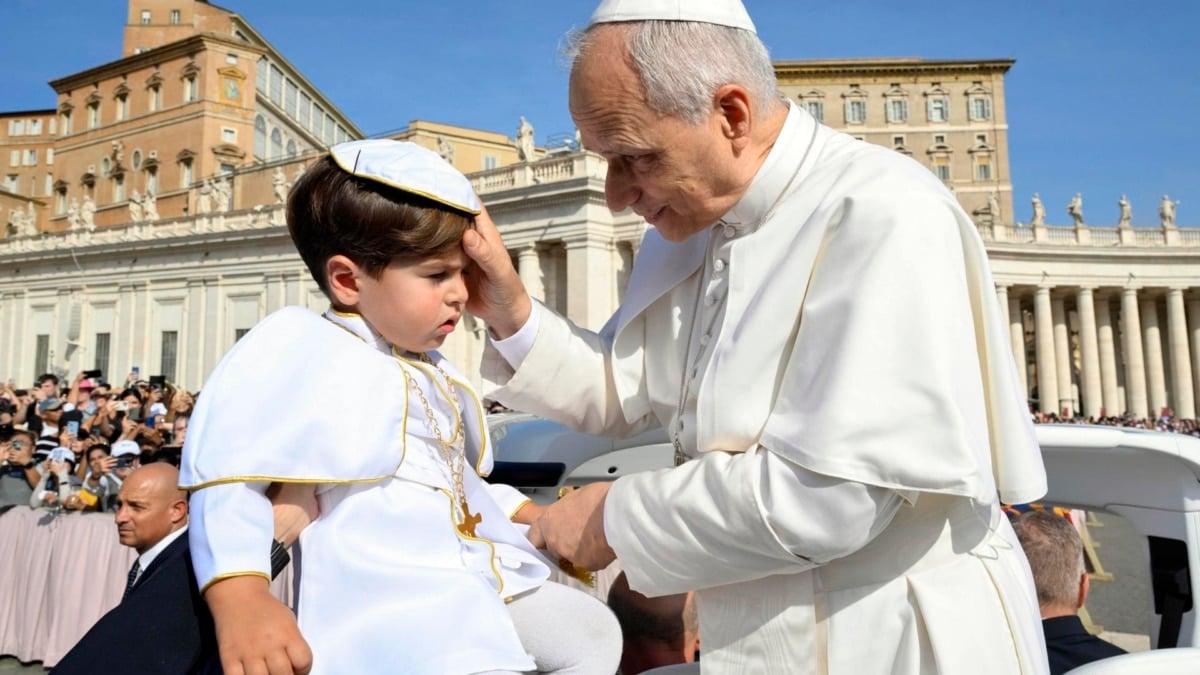 Leo XIV ne changera pas la doctrine de l'église sur le mariage gay et la sacerdoce féminine