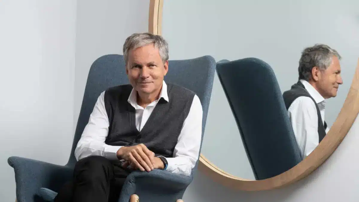 Qui est Martín Varsavsky, l'homme d'affaires qui a invité les cyclistes israéliens à dîner