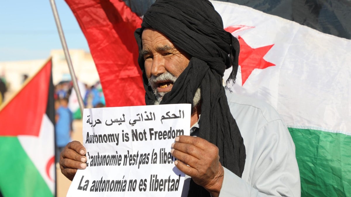 Manifestations massives dans les camps de réfugiés sahraouis contre le plan de Trump