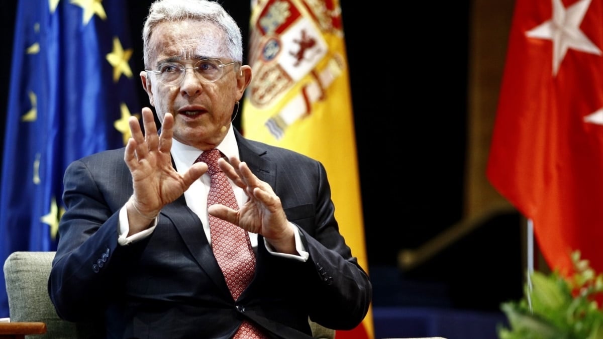 Le Tribunal supérieur de Bogotá acquitte Álvaro Uribe du délit de corruption