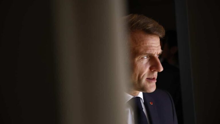 Macron renonce au macronisme pour éviter les législatives
