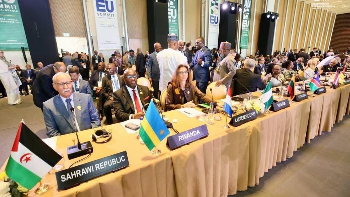 Sánchez partage un sommet avec le président de la République sahraouie à la grande irritation du Maroc