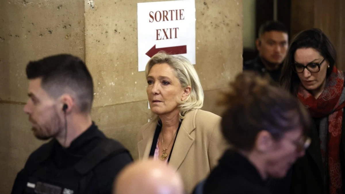 Marine Le Pen a su llegada al tribunal de apelaciones de París