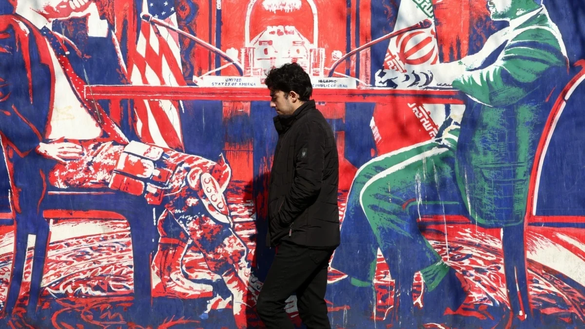 EEUU e Irán se reúnen el viernes en Estambul en busca de un acuerdo nuclear