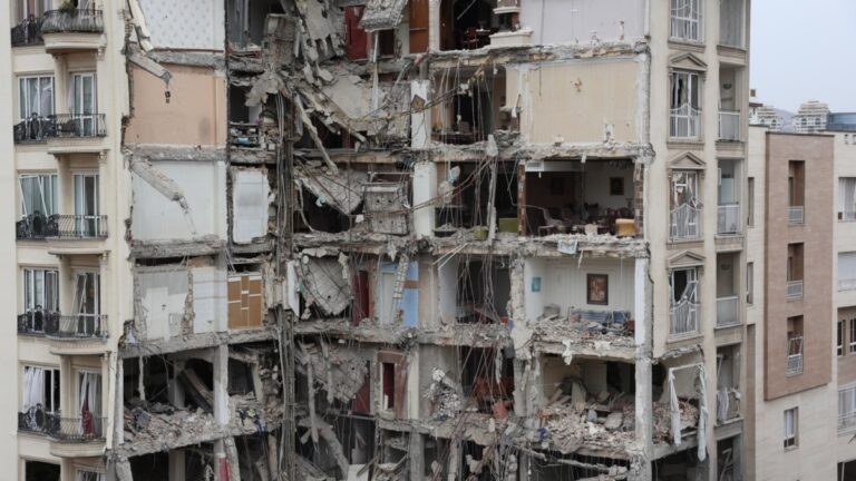 « Il suffit de tenir Israël à distance »