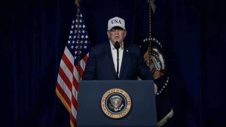 Donald Trump limoge la secrétaire à la Sécurité intérieure, Kristi Noem.