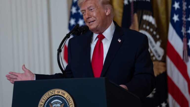 Les États-Unis autorisent les entreprises américaines à exploiter et à commercialiser le pétrole brut vénézuélien