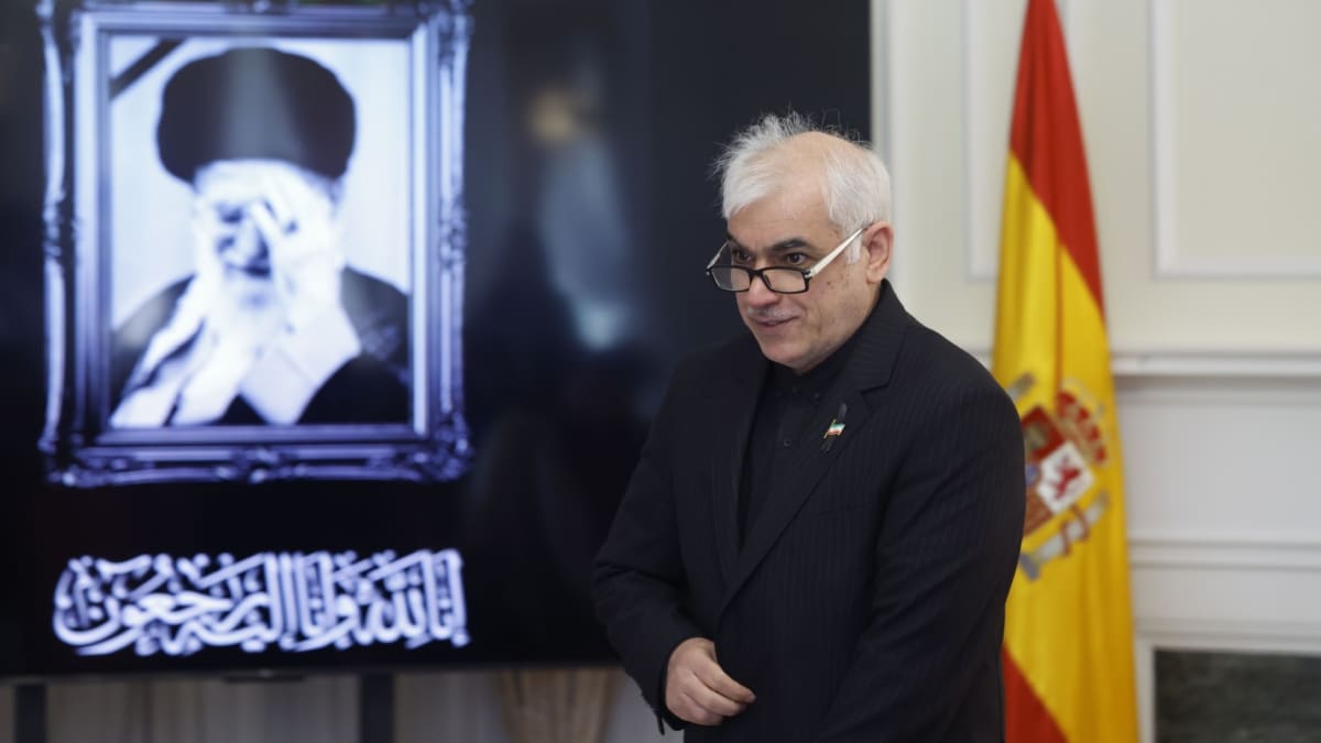 El embajador de Irán en España Reza Zabib durante la rueda de prensa de este lunes.