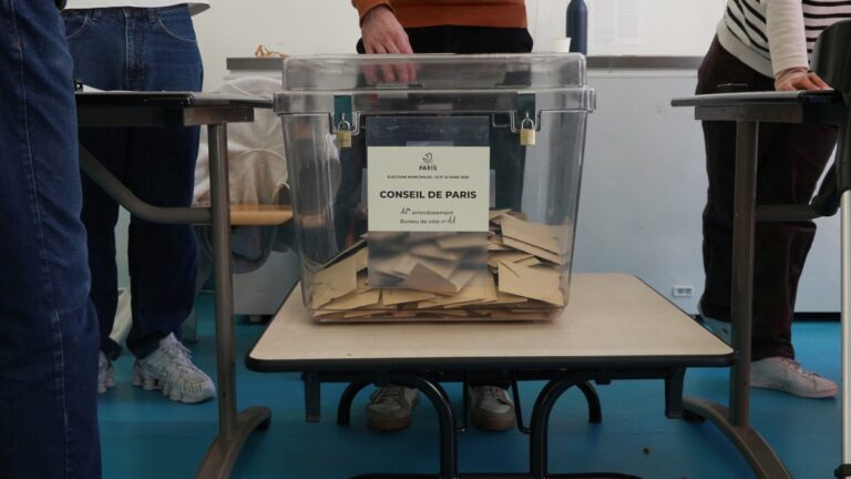 la bataille électorale qui bouscule les élections municipales françaises