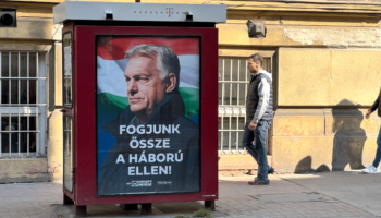 l’extrême droite mondiale et Poutine à la rescousse