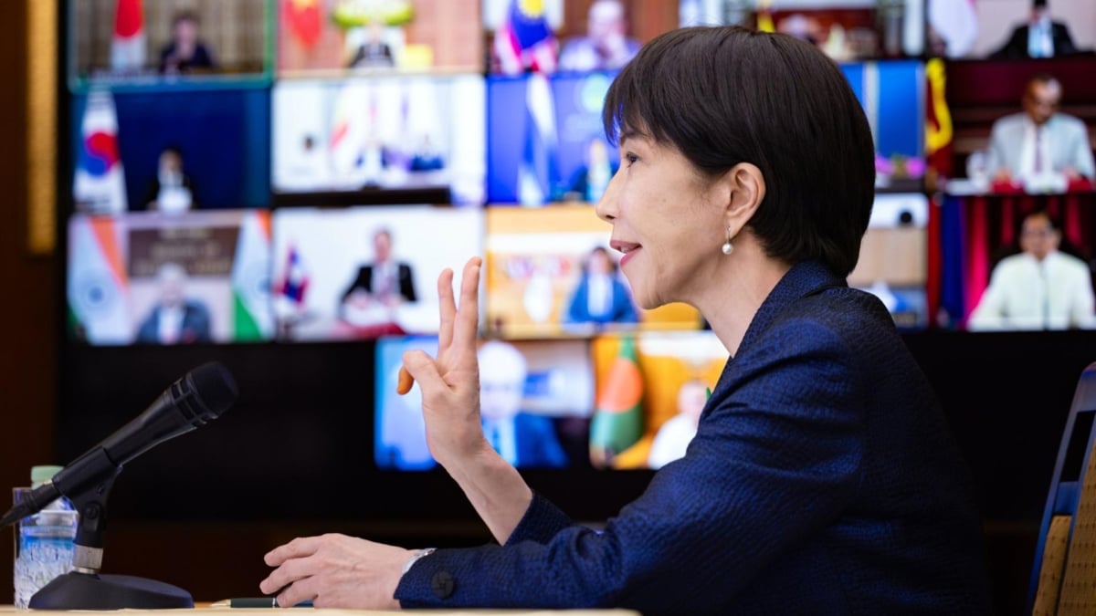La primera ministra japonesa, Sanae Takaichi, durante una cumbre telemática de líderes asiáticos el pasado 15 de abril.