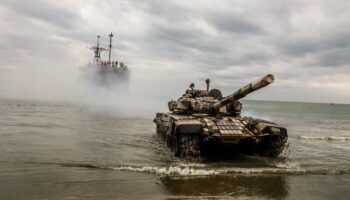 L'Iran rouvre le détroit d'Ormuz en raison du cessez-le-feu au Liban