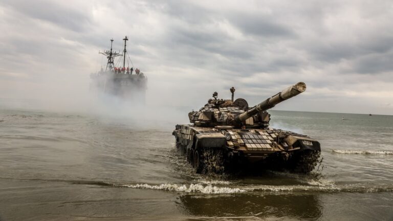 L'Iran rouvre le détroit d'Ormuz en raison du cessez-le-feu au Liban