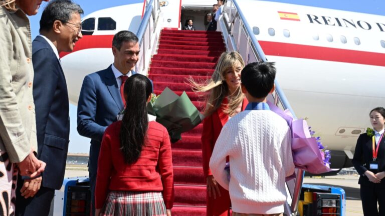 Sánchez arrive à Pékin pour rencontrer Xi Jinping pour la quatrième fois