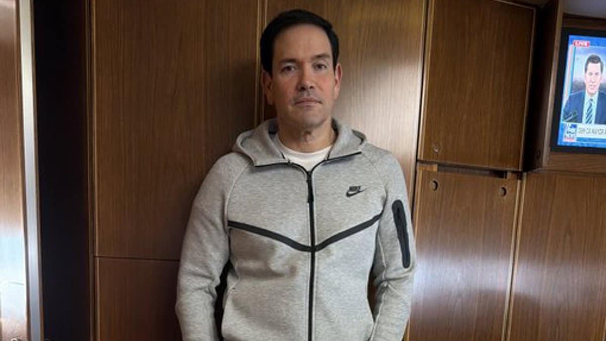 Imagen de Marco Rubio con el famoso chándal de Nicolás Maduro