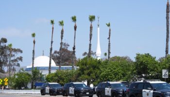 Au moins cinq morts, dont deux tireurs, dans une attaque contre une mosquée à San Diego