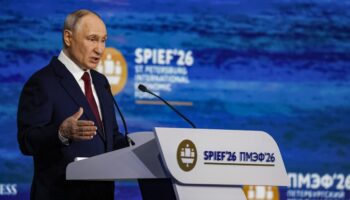 Poutine ne voit pas l’intérêt de rencontrer Zelensky et s’engage à poursuivre l’offensive russe
